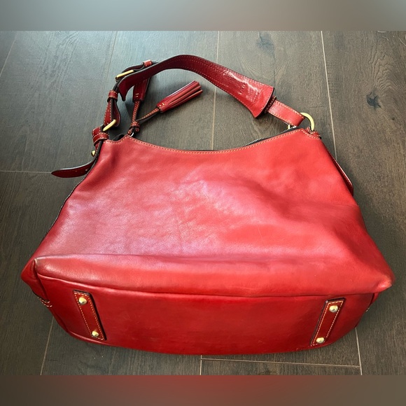 Dooney & Burke Vintage Kingston red leather Hobo Bag - Picture 2 of 16